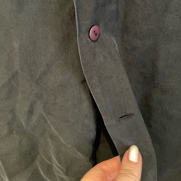 100% SILK Votre Nom button down shirt - Picture 2 of 6